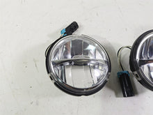 Load image into Gallery viewer, 2018 Indian Chieftain Limited Front Fog Spot Light Lamp Lens Set 2412962
