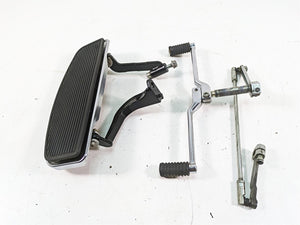 2011 Harley Touring FLHR Road King Front Left Floorboard & Shifter 50621-06 | Mototech271