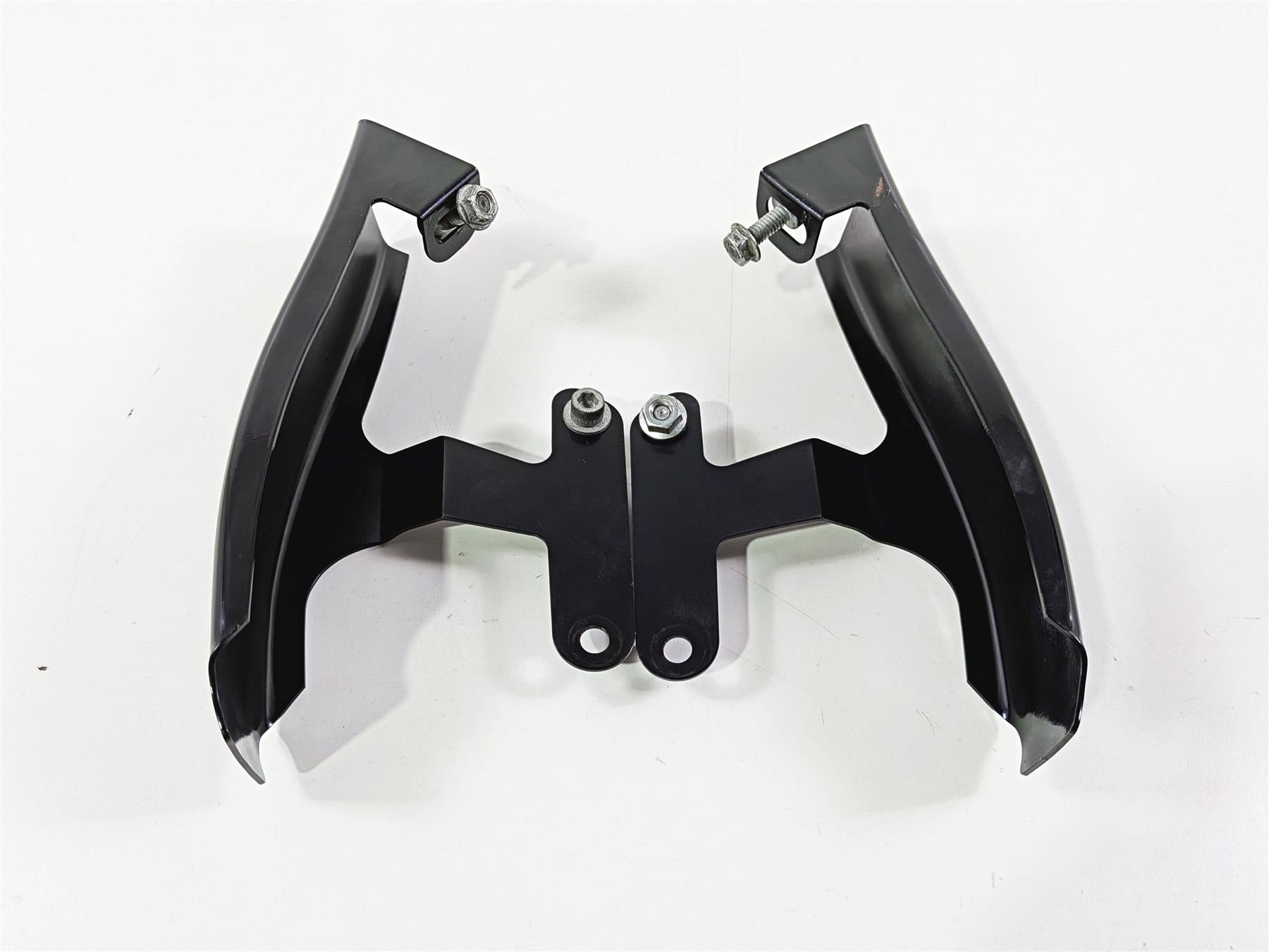 2011 Harley Touring FLHTCU CVO Electra Glide Saddlebag Fender Trim 90200379DFP-Mototech271
