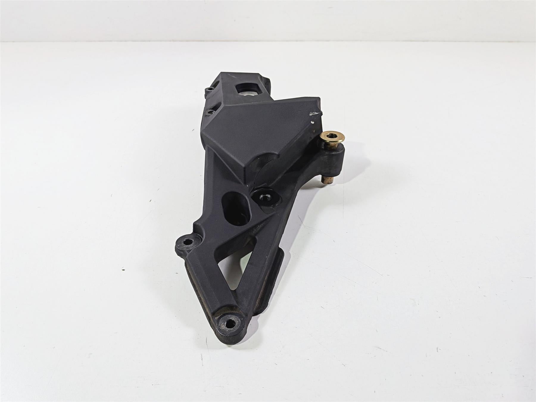 2007 Mv Agusta F4 1000R 312 CRC Left Frame Engine To Swingarm Plate Mount 80A0A3907-Mototech271
