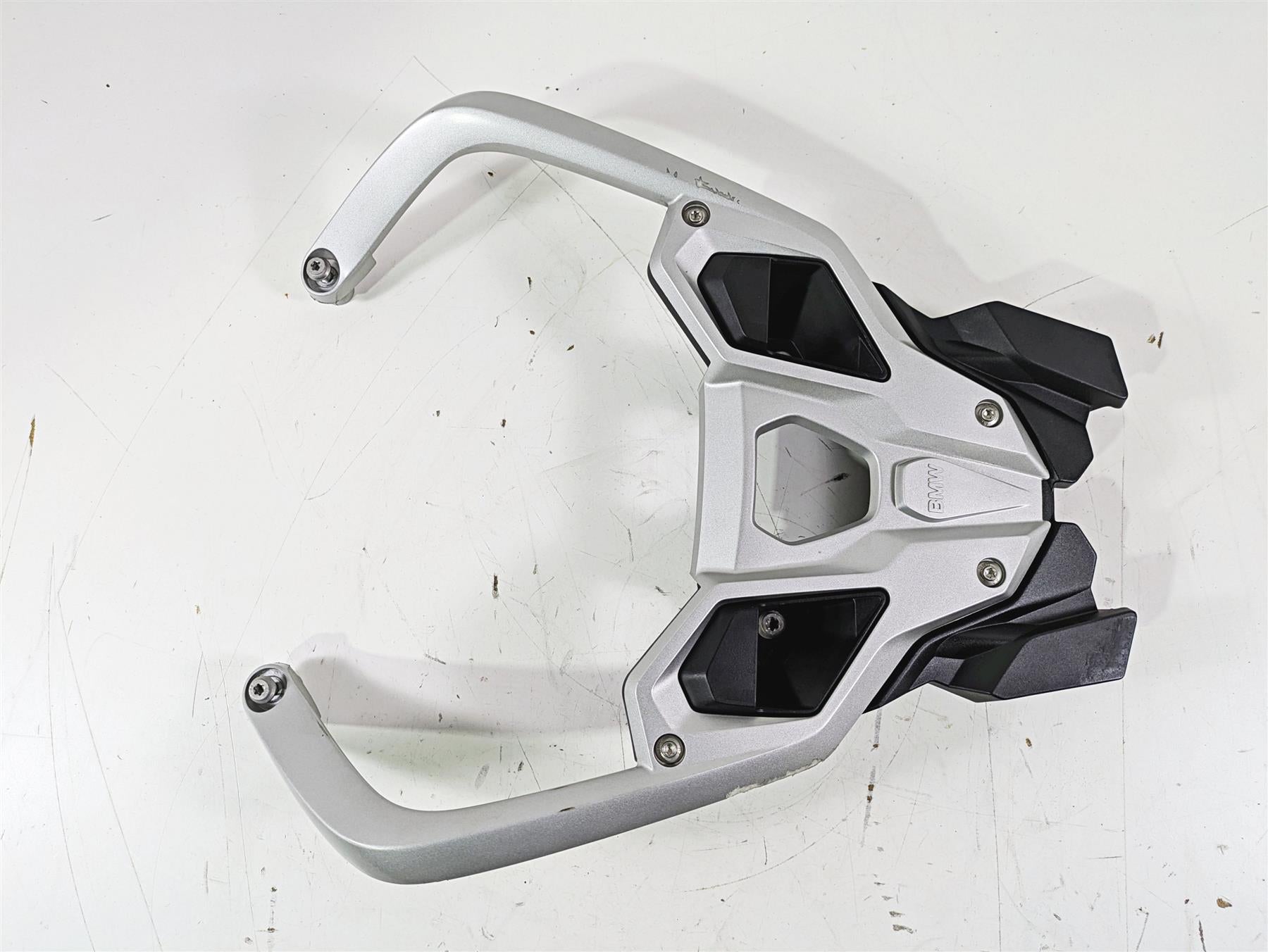 2016 BMW R1200GS GSW K50 Rear Grab Handle & Rack -Rash 46548536955 {{ shop.shopifyCountryName }} - Mototech271
