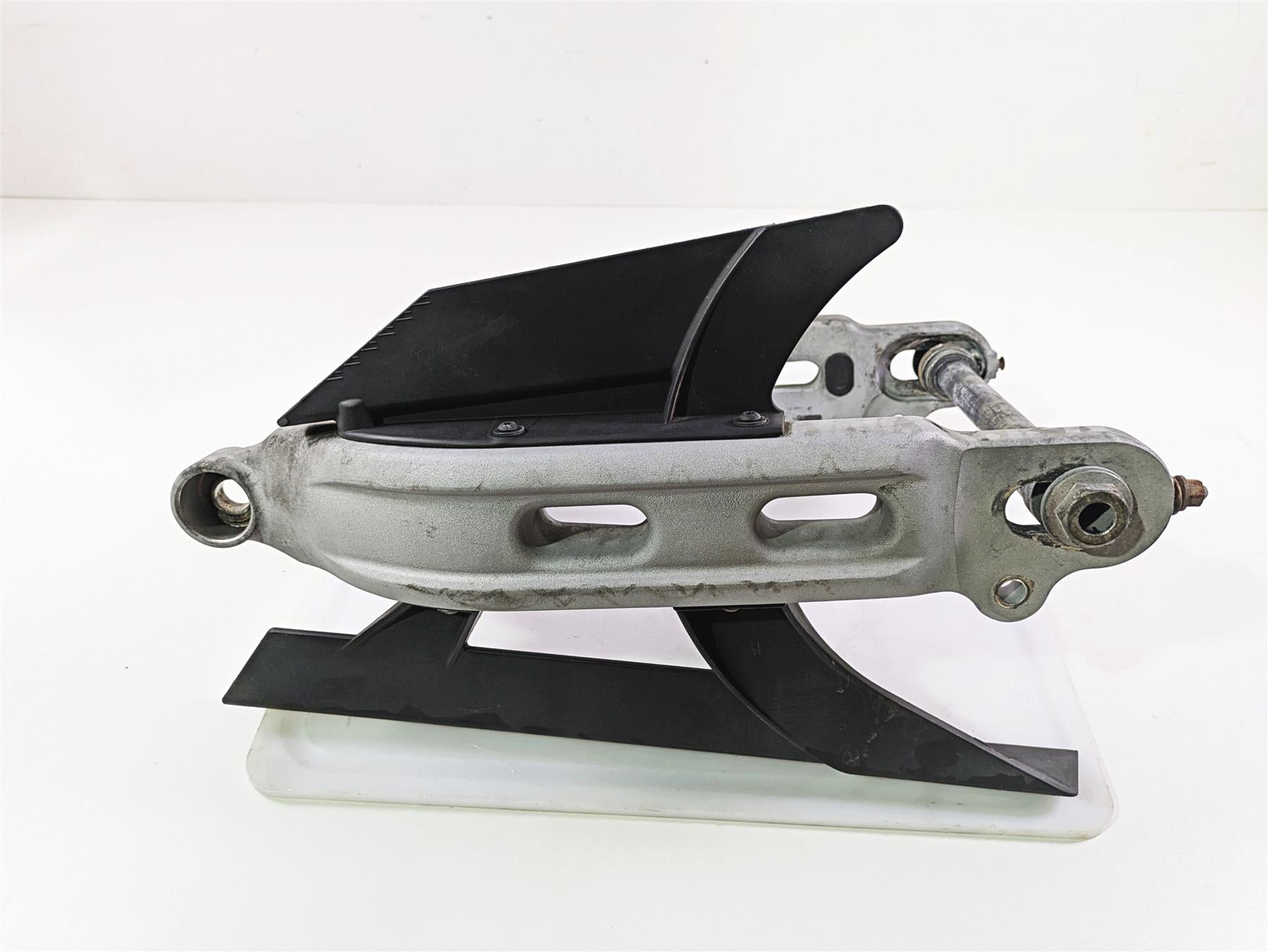 2009 Harley XR1200 Sportster Swingarm Swing Arm & Guards 47674-08 {{ shop.shopifyCountryName }} - Mototech271