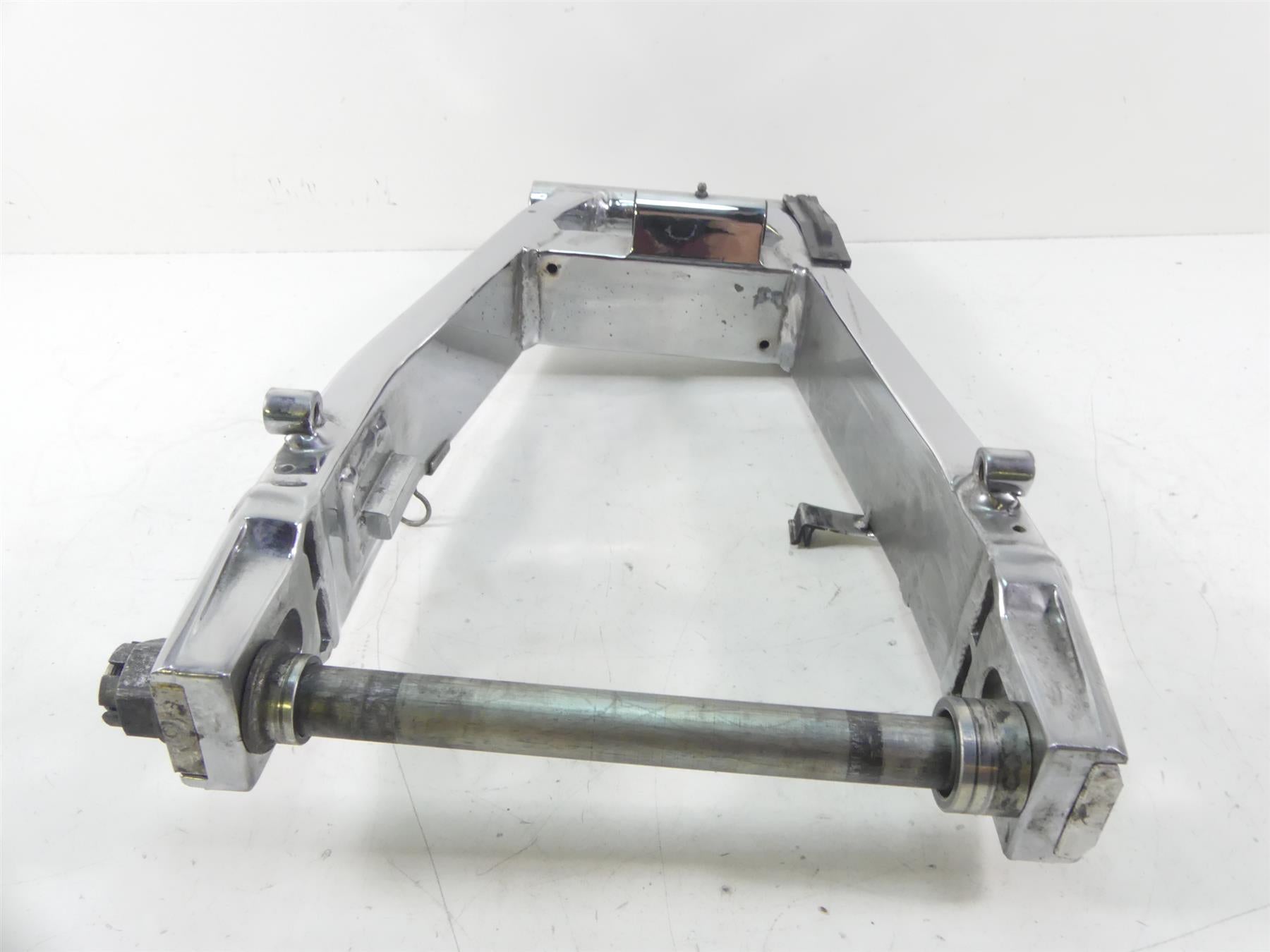 2001 Kawasaki ZX600J2 ZX6R Ninja Rear Chrome Swingarm Swing Arm 33001-1579 {{ shop.shopifyCountryName }} - Mototech271