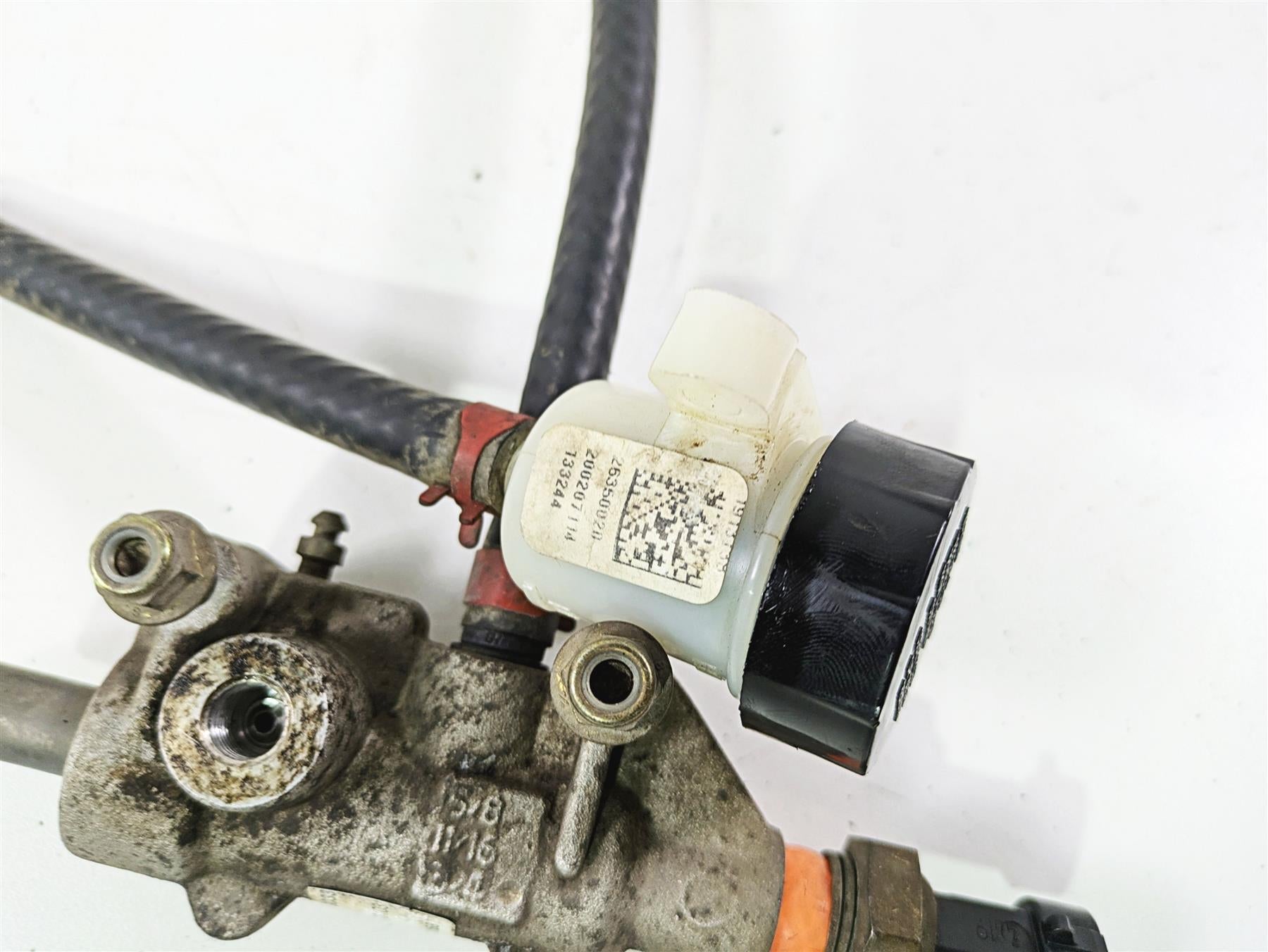 2020 Polaris Sportsman 1000 XP Main Brake Master Cylinder 1913033 {{ shop.shopifyCountryName }} - Mototech271