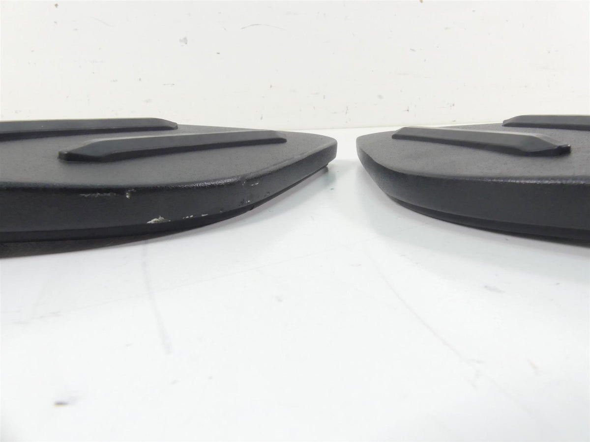 2015 Victory Cross Country Tour Rear Passenger Floorboard Set 5137338 5137339 {{ shop.shopifyCountryName }} - Mototech271
