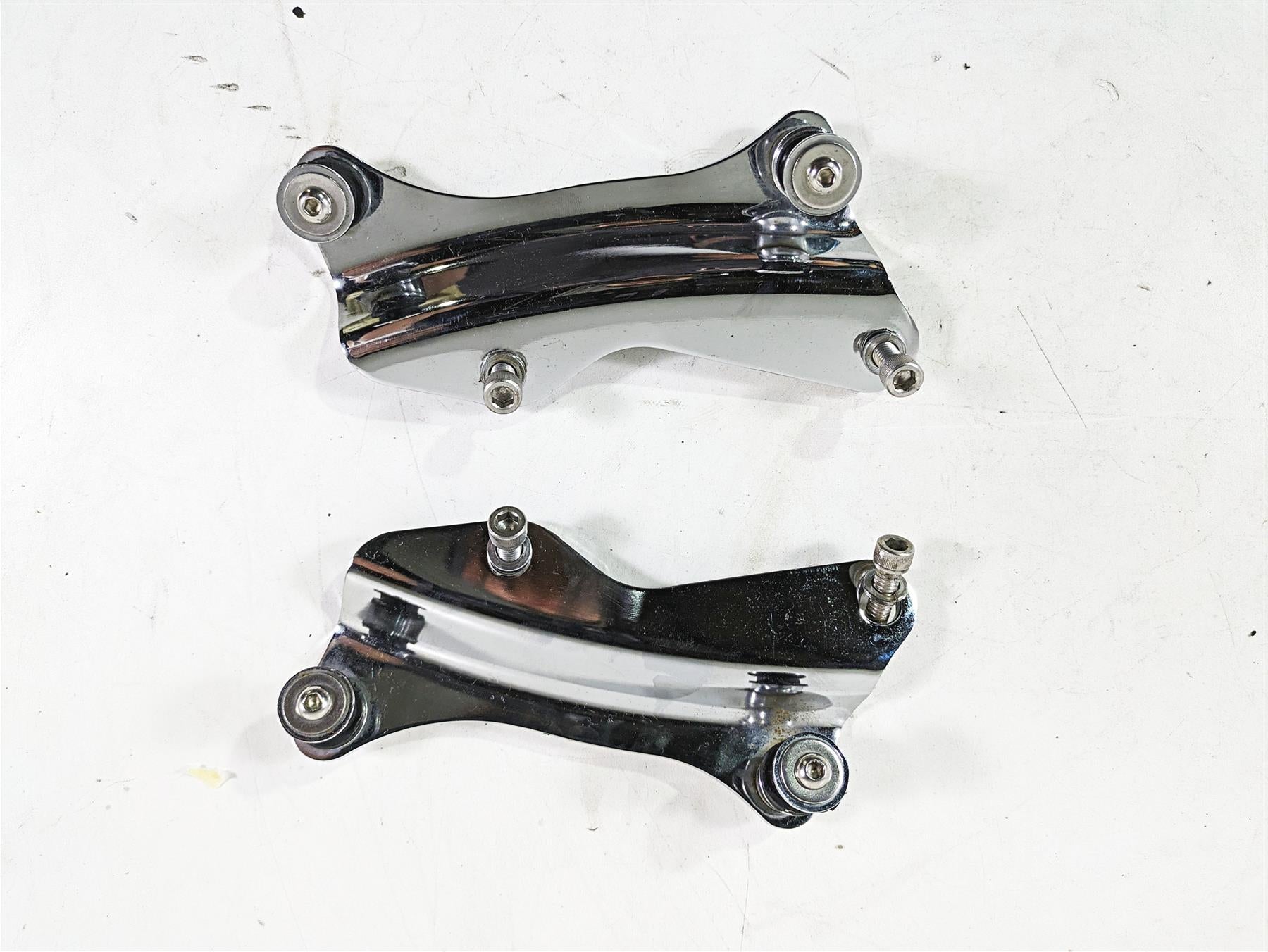 2017 Harley Touring FLTRXS Road Glide Rear Luggage Rack Quick Release 52300353 {{ shop.shopifyCountryName }} - Mototech271