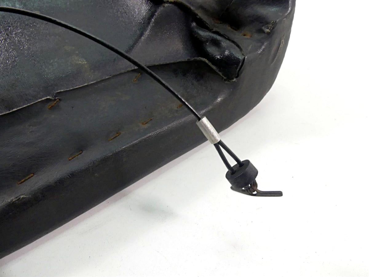 2014 Harley VRSCF Muscle V-Rod Front Rider Driver Seat Saddle - Read 52433-09 {{ shop.shopifyCountryName }} - Mototech271
