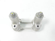 Load image into Gallery viewer, 2017 Ducati Hypermotard 939 Handlebar Handle Bar Risers Riser Set 36011461AB
