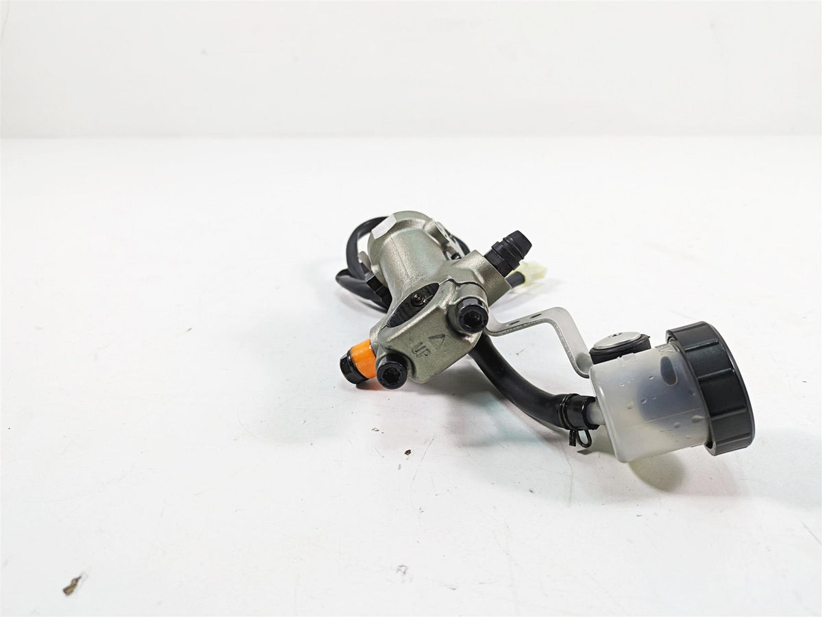 2011 Ducati Hypermotard 1100 Evo SP Brembo Clutch Radial Master Cylind 63040412A {{ shop.shopifyCountryName }} - Mototech271