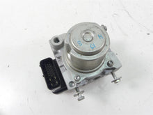 Load image into Gallery viewer, 2011 Victory Vision Tour Nissin Abs Brake Pump Pressure Module Unit 1911387
