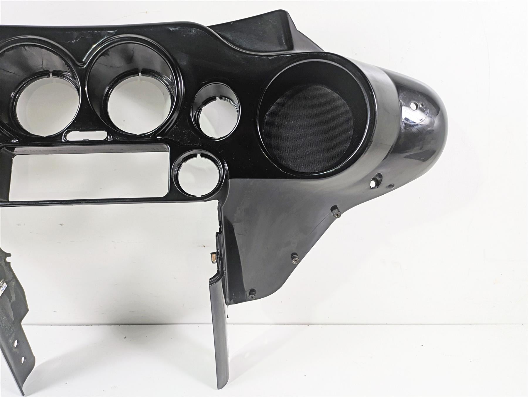 2010 Harley Touring FLHXSE CVO Street Glide Inner Front Fairing -Read 57628-10DH {{ shop.shopifyCountryName }} - Mototech271