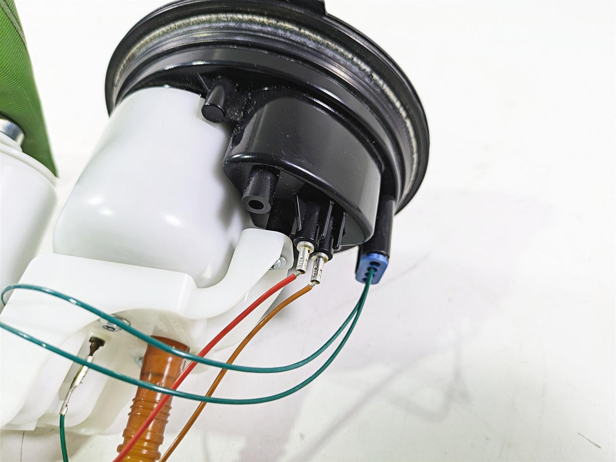 2016 BMW S1000RR K46 Fuel Gas Petrol Pump 11K 16147718349 {{ shop.shopifyCountryName }} - Mototech271