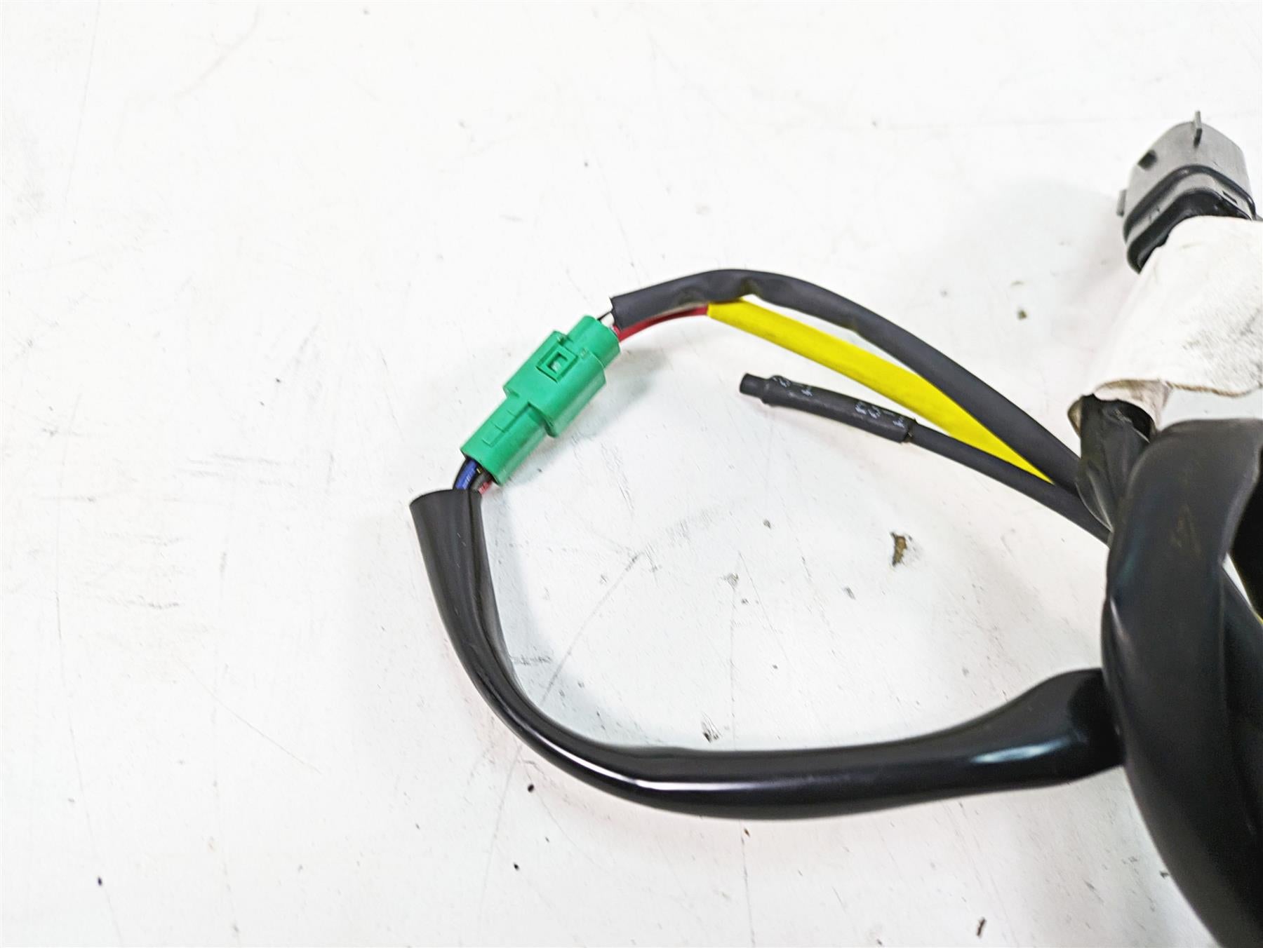 2008 Harley FLHTCU Electra Glide Ride By Wire Throttle Sensor 32305-08A 70415-08 {{ shop.shopifyCountryName }} - Mototech271