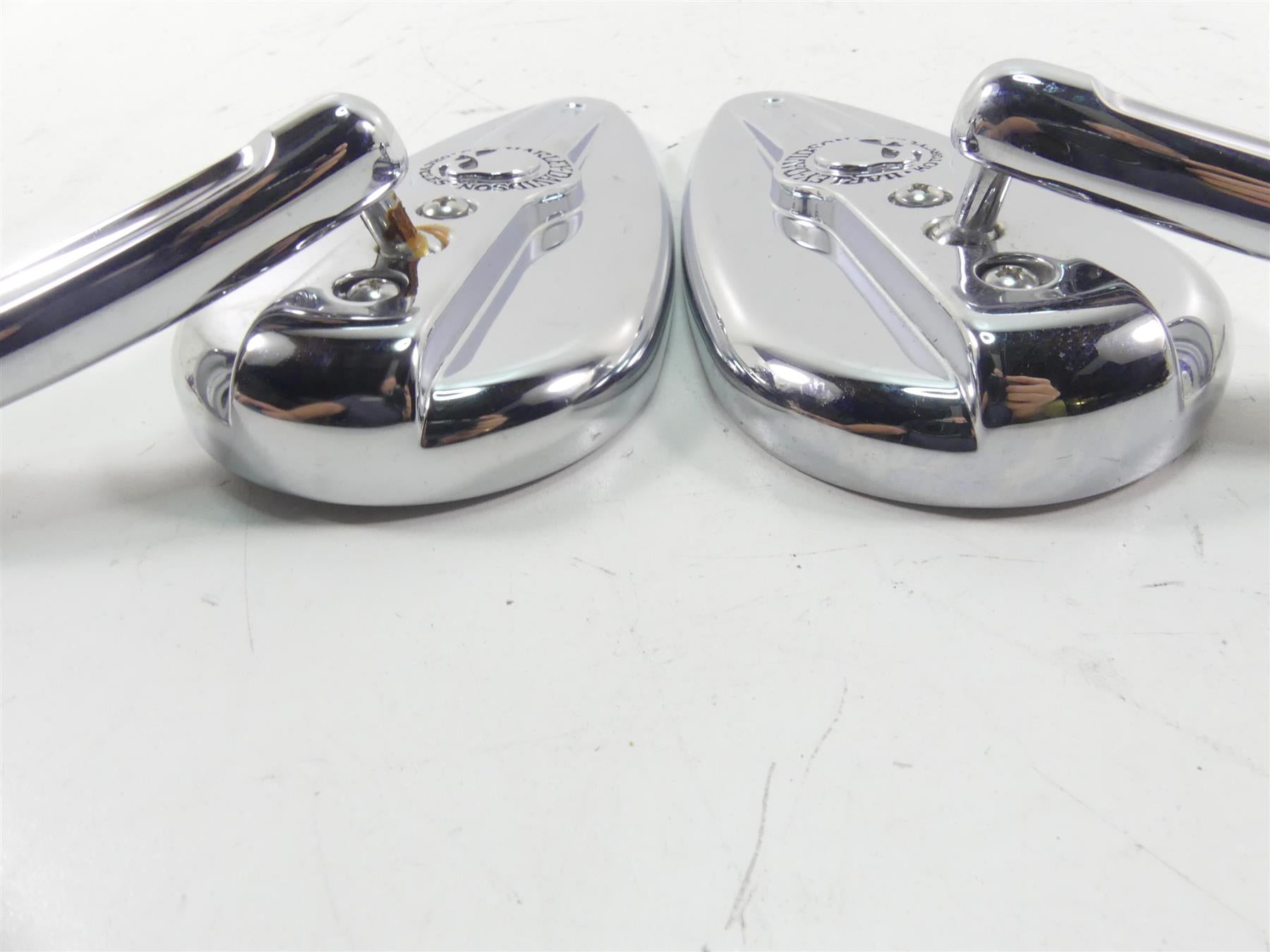 2012 Harley Touring FLHTK Electra Glide Willie G Skull Teardrop Mirrors 91315-04 {{ shop.shopifyCountryName }} - Mototech271
