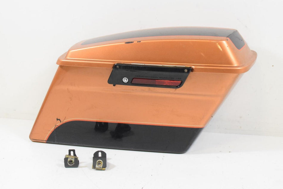 08 Harley Touring FLHTCU Electra Glide UC Right Saddlebag Saddle Bag 90752-93 {{ shop.shopifyCountryName }} - Mototech271