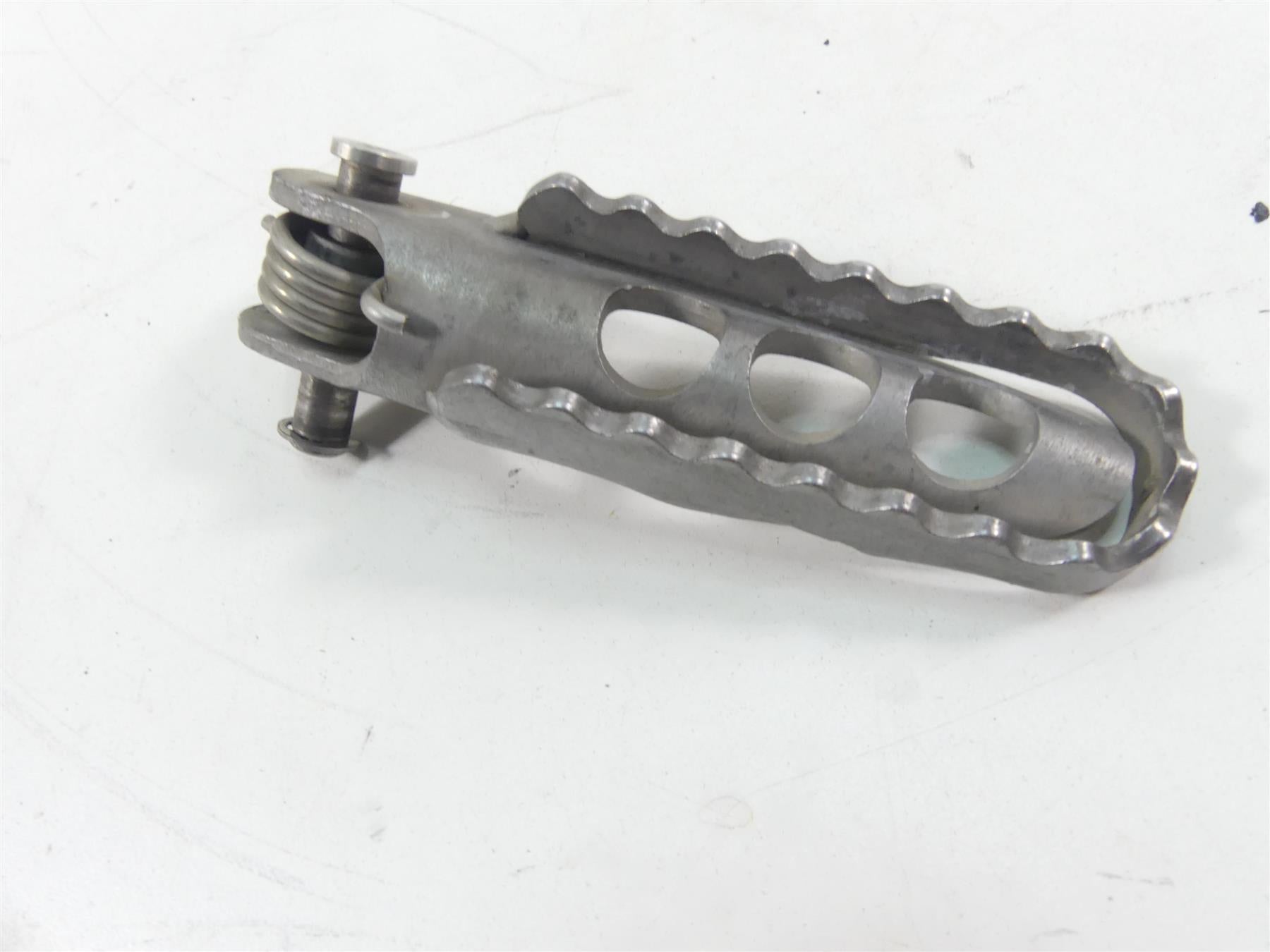 2019 BMW R1250GS K50 Front Right Footpeg Foot Peg Rest 46718526740 {{ shop.shopifyCountryName }} - Mototech271