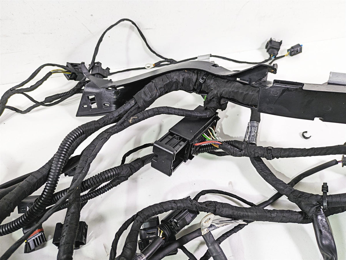 2014 BMW R1200 RT RTW K52 Main & Engine Wiring Harness Central Locking ESA 61118554241 {{ shop.shopifyCountryName }} - Mototech271