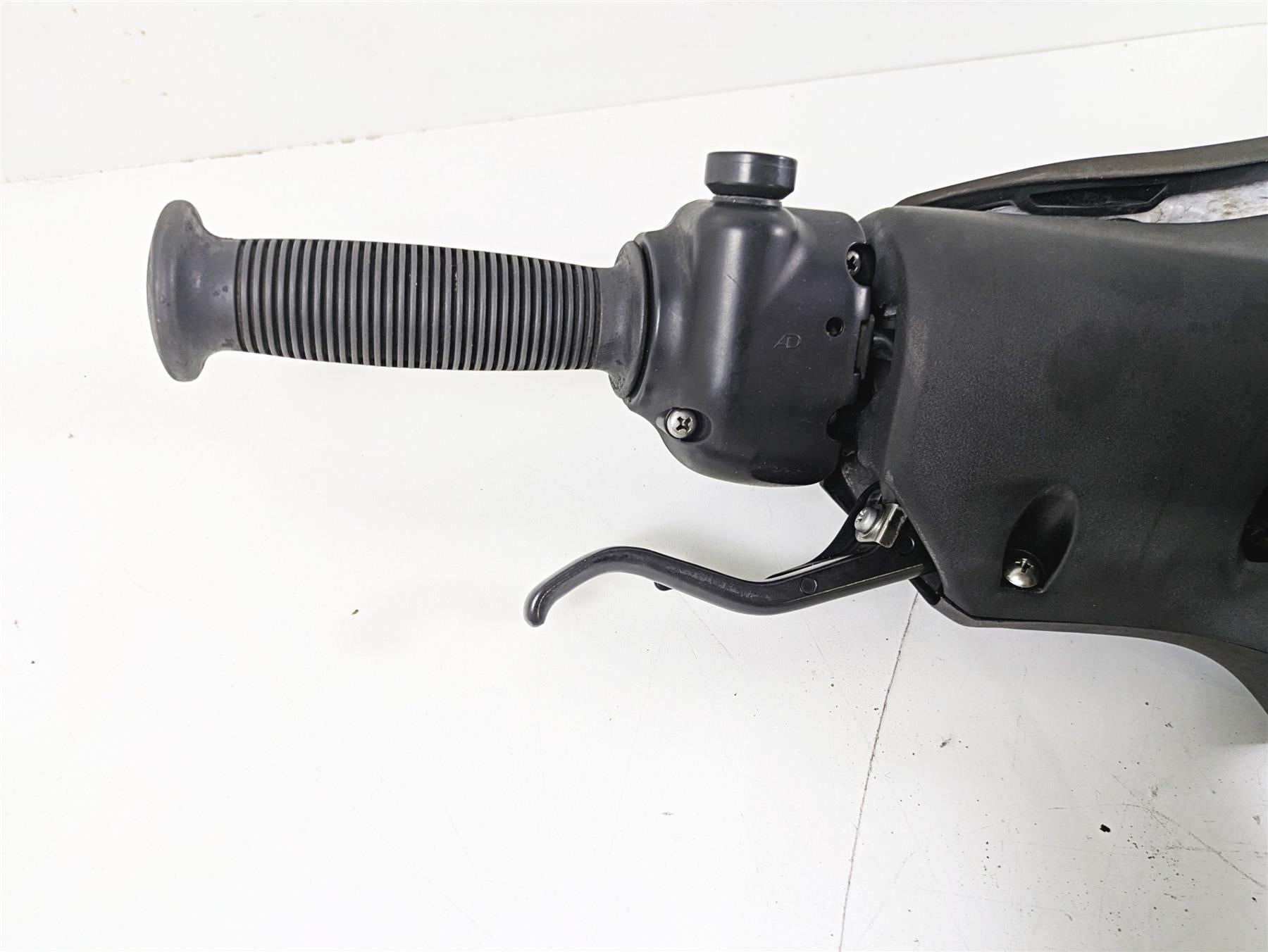 2004 Honda Aquatrax R-12X Steering Handle Post Control Switch Set 53310-HW1-681 {{ shop.shopifyCountryName }} - Mototech271
