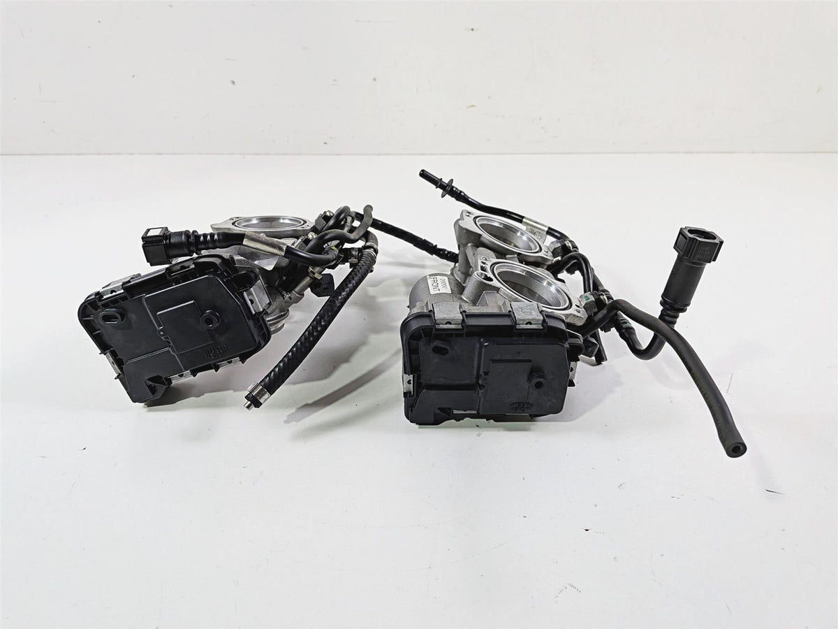 2018 Aprilia RSV4 RR Throttle Body Fuel Injection Set 857303 857304 {{ shop.shopifyCountryName }} - Mototech271