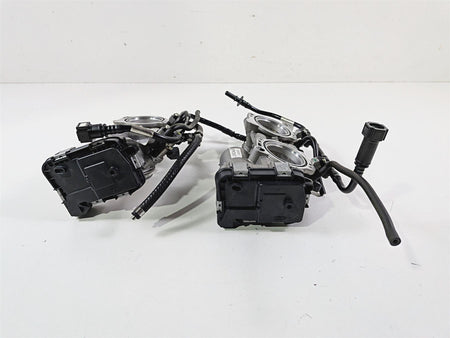 2018 Aprilia RSV4 RR Throttle Body Fuel Injection Set 857303 857304 {{ shop.shopifyCountryName }} - Mototech271