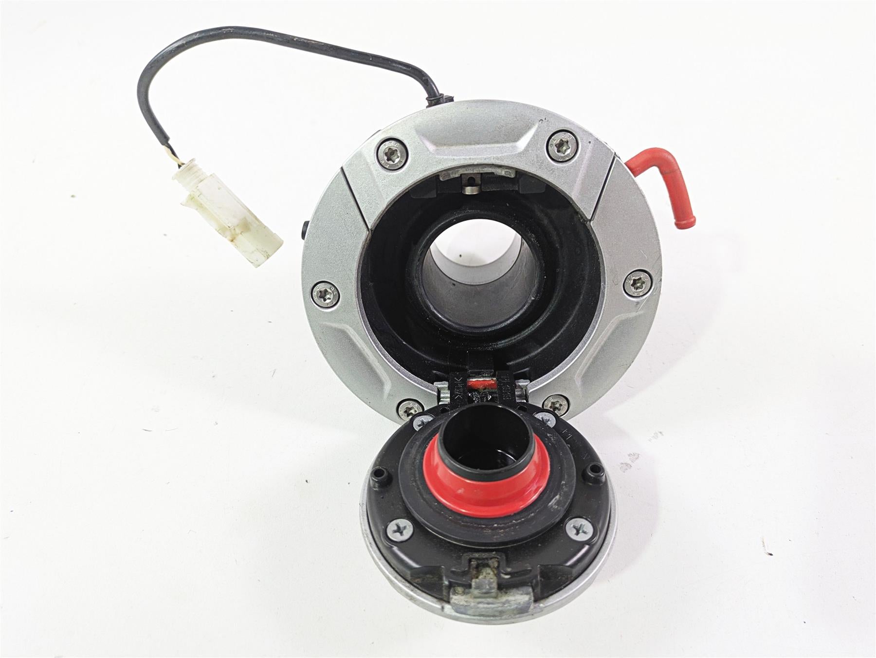 2014 BMW K1600 GTL K48 Keyless Ride Fuel Gas Tank Cap 16118549495 {{ shop.shopifyCountryName }} - Mototech271