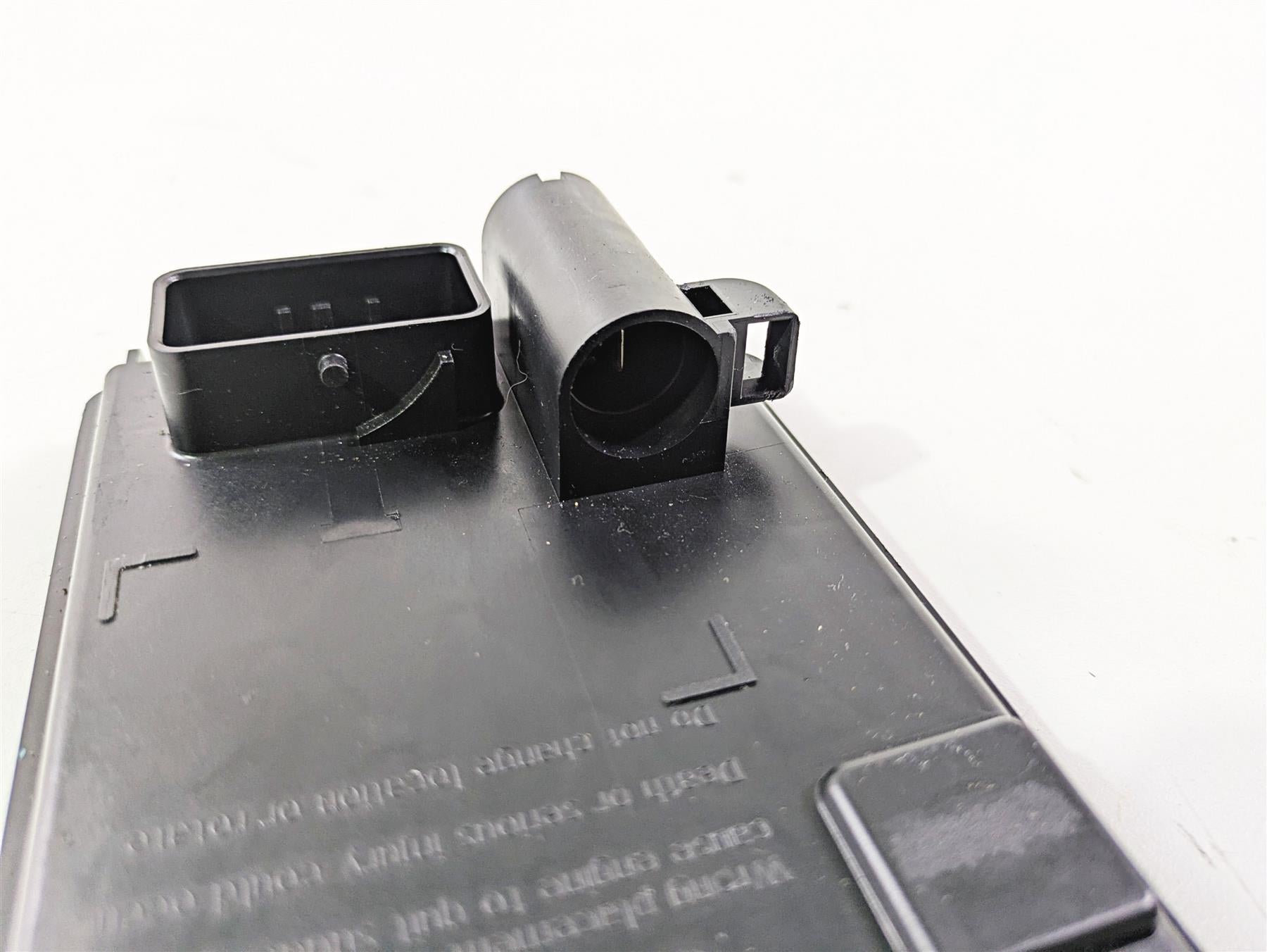 2015 Harley FXDF Dyna Fat Bob Bcm X-Axis Body Control Module 69992-12B {{ shop.shopifyCountryName }} - Mototech271