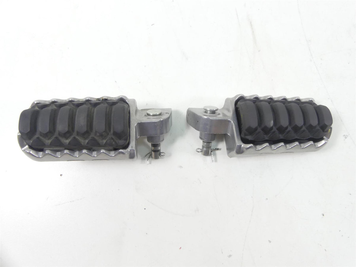 2017 Yamaha XT1200Z Super Tenere Front Rider Driver Footpeg Set 23P-27451-00-00 {{ shop.shopifyCountryName }} - Mototech271