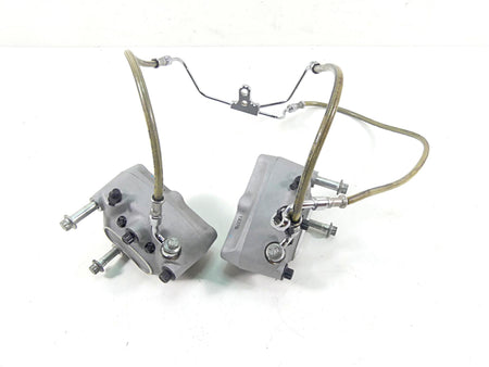2007 Harley Touring FLHRSE CVO Road King Front Brake Caliper Set 44382-99C {{ shop.shopifyCountryName }} - Mototech271