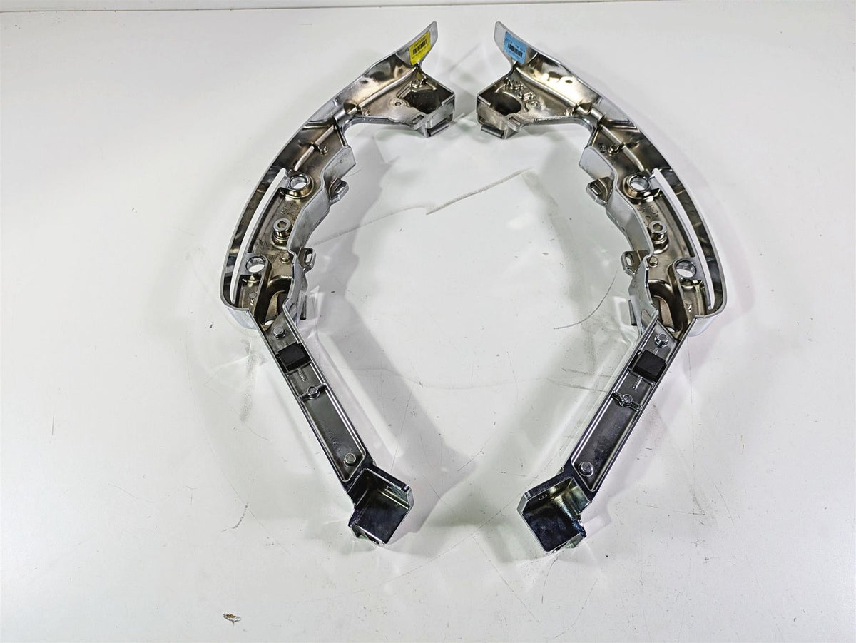 2017 Harley Touring FLHTKSE CVO E-Glide Rear Fender Chrome Struts 90200502 {{ shop.shopifyCountryName }} - Mototech271