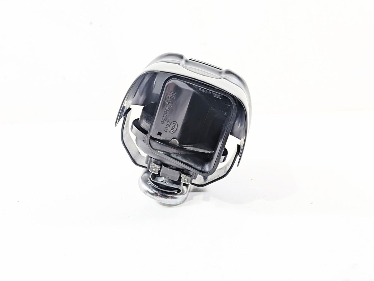 2020 Harley Touring FLTRK Road Glide Horn & Cover 61300523A 69060-90H {{ shop.shopifyCountryName }} - Mototech271
