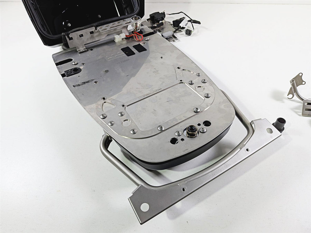 2023 BMW R1250RT RTP K52 Rear Radio Trunk & Mounting Hardware 46637693159 {{ shop.shopifyCountryName }} - Mototech271