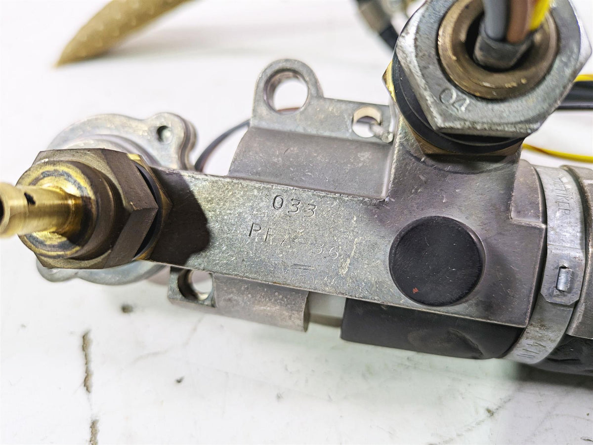 2004 Victory Kingpin Fuel Gas Petrol Pump - Tested 2520284 2520733 {{ shop.shopifyCountryName }} - Mototech271