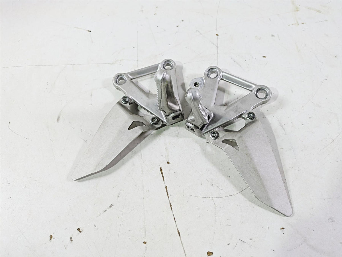 2008 Ducati SBK 1098 S Left Right Rider Footpeg Set 82411231A 82411221A {{ shop.shopifyCountryName }} - Mototech271