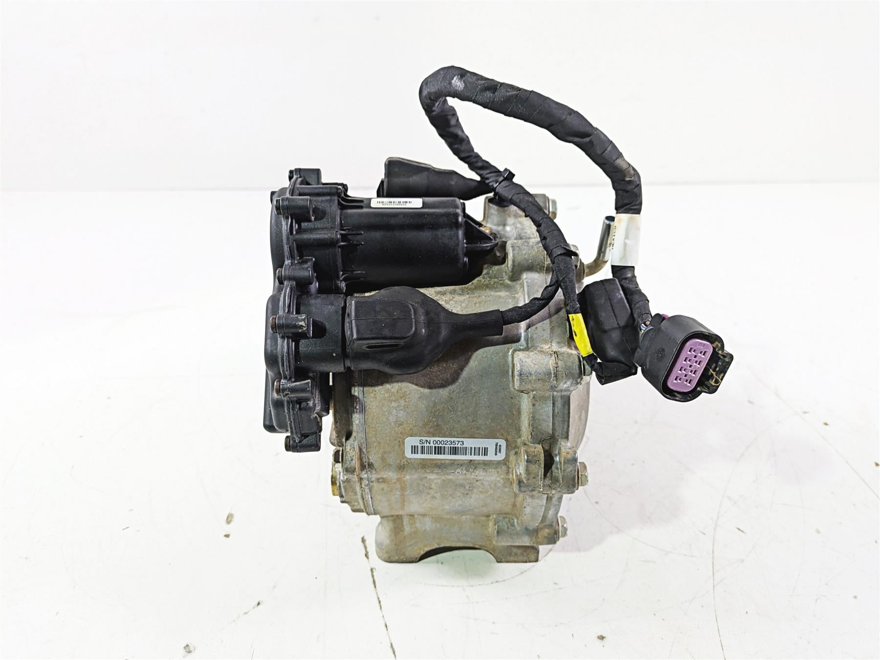 2023 Can Am Maverick X3 XMR Turbo RR Front Differential Box Smart Lock 705402936 {{ shop.shopifyCountryName }} - Mototech271