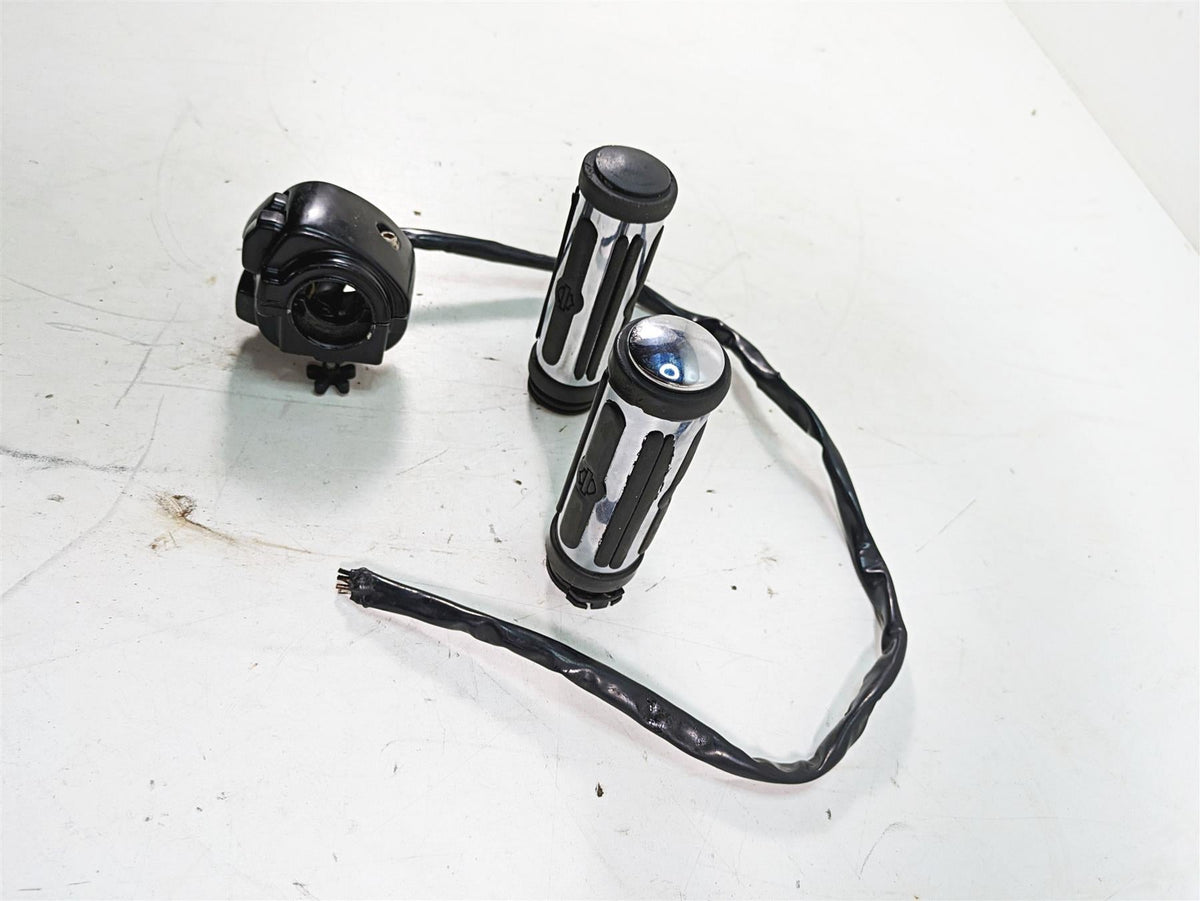 2013 Harley Softail FLSTFB Fat Boy Lo Right Hand Control Switch - Read 72954-11 {{ shop.shopifyCountryName }} - Mototech271