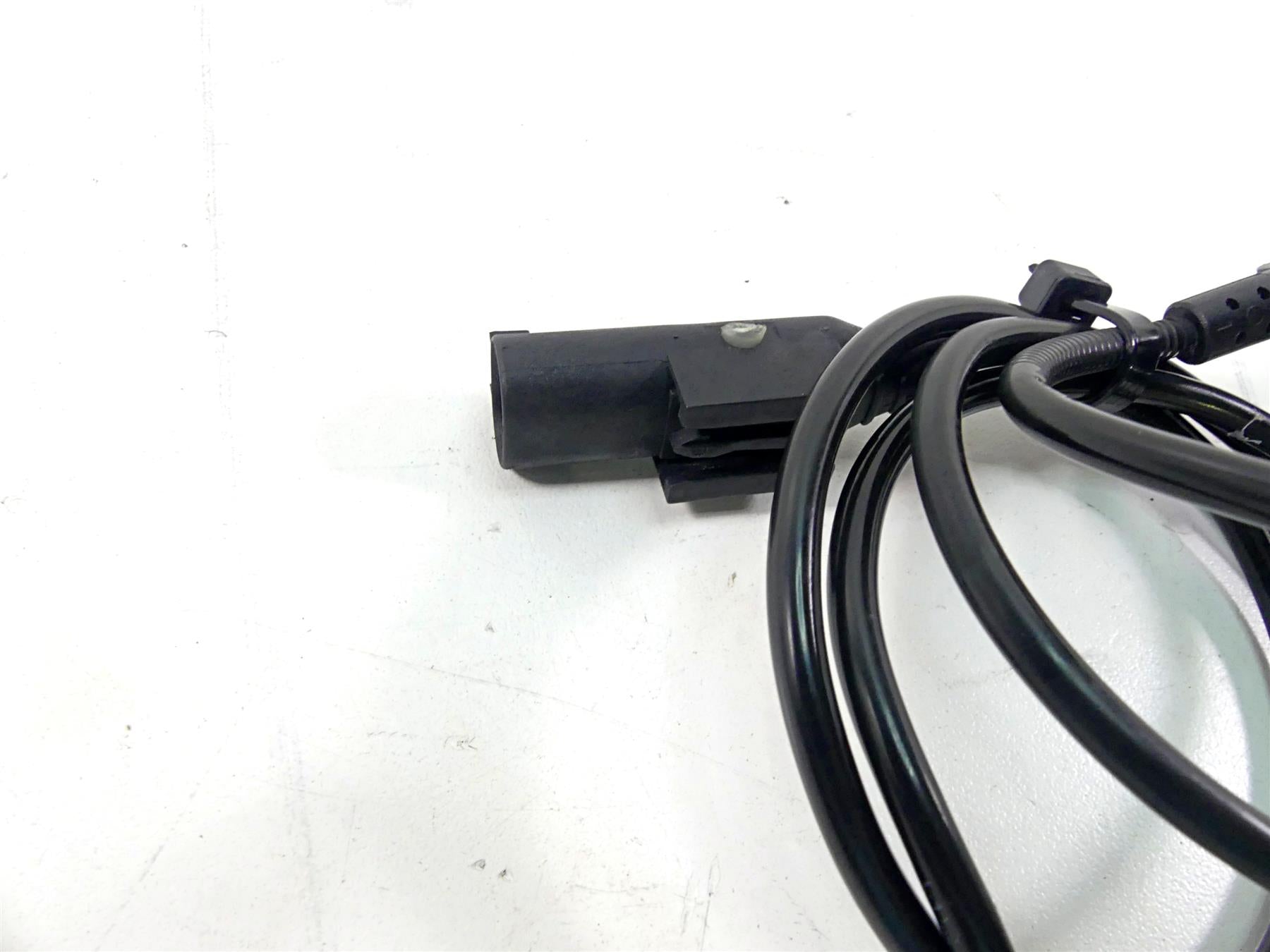 2014 BMW R1200GS K50 Front Abs Brake Wheel Speed Sensor 34528551611 {{ shop.shopifyCountryName }} - Mototech271