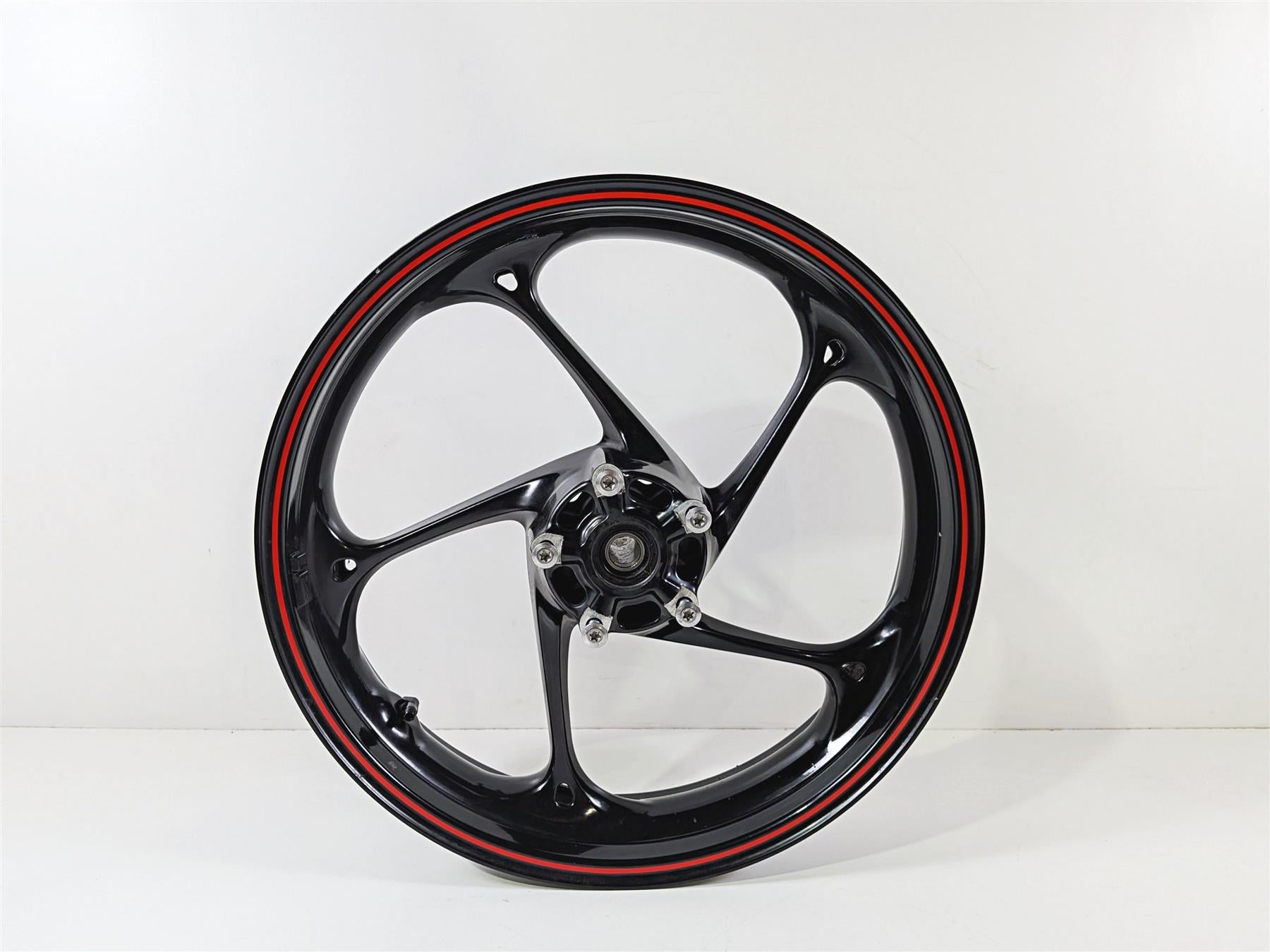 2019 Triumph Speed Triple RS 1050 Straight Nice Front Wheel Rim 17x3.5 T2000515 {{ shop.shopifyCountryName }} - Mototech271