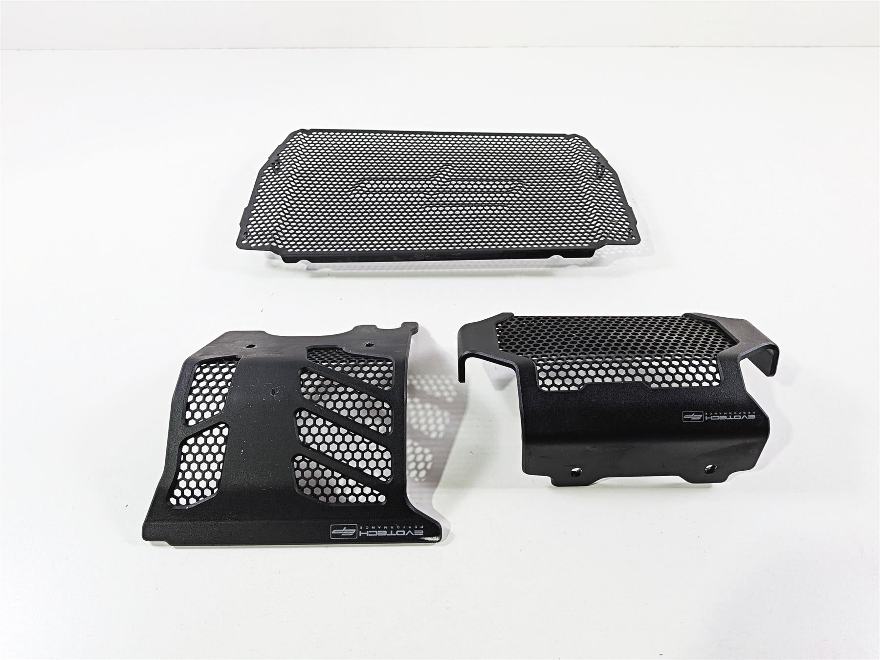 2016 Ducati Hypermotard 939 SP Evotech Radiator Engine Oil Cooler Guard PRN010929-013069-013100-02-Mototech271