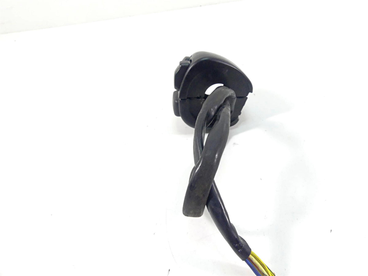 2013 Harley VRSCF Muscle Vrod Left Hand Control Switch - Read 71682-06A {{ shop.shopifyCountryName }} - Mototech271