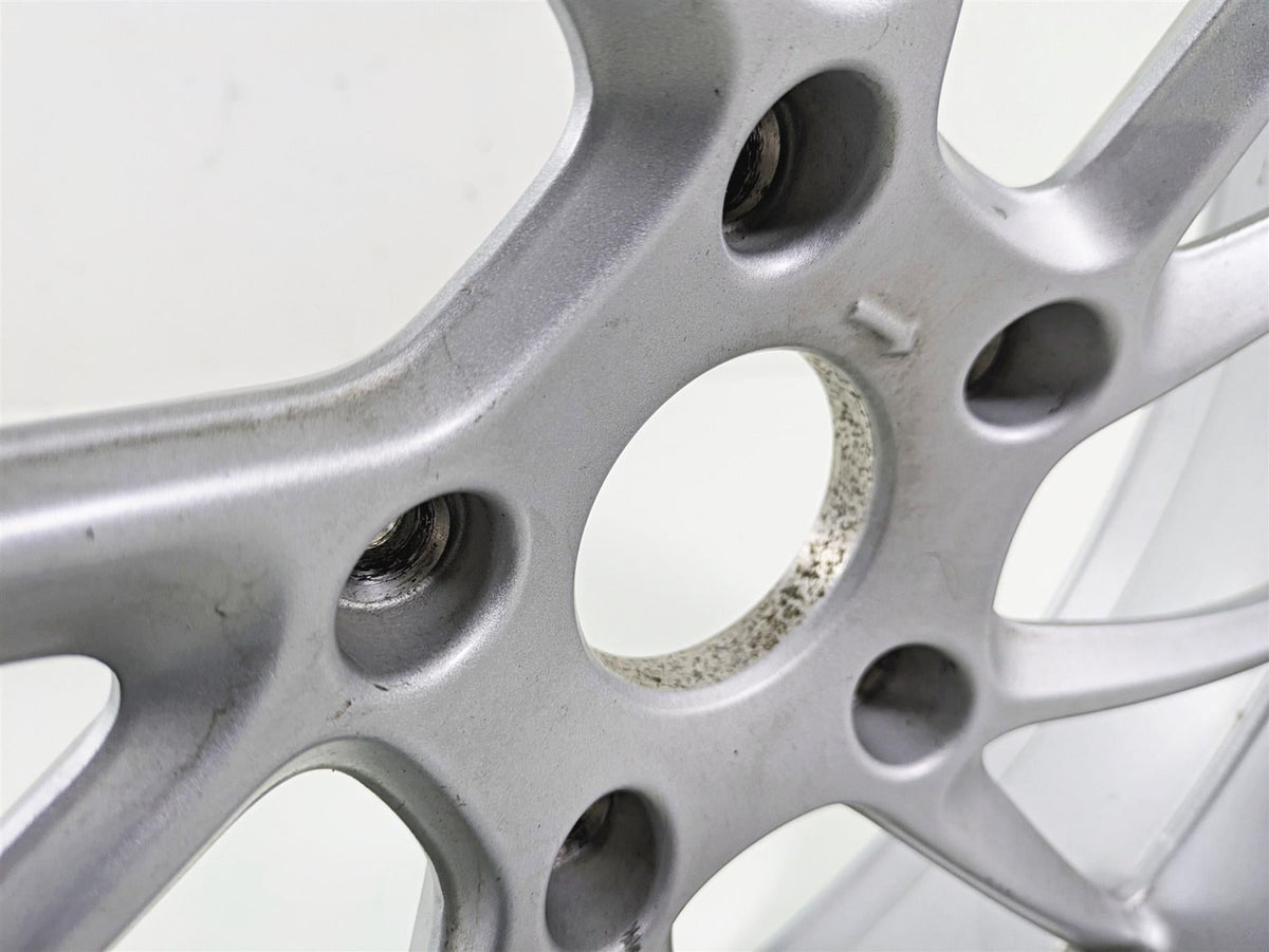 2019 BMW R1250RT K52 Straight Rear Wheel Rim Silver 17x5.5 36317727235 {{ shop.shopifyCountryName }} - Mototech271
