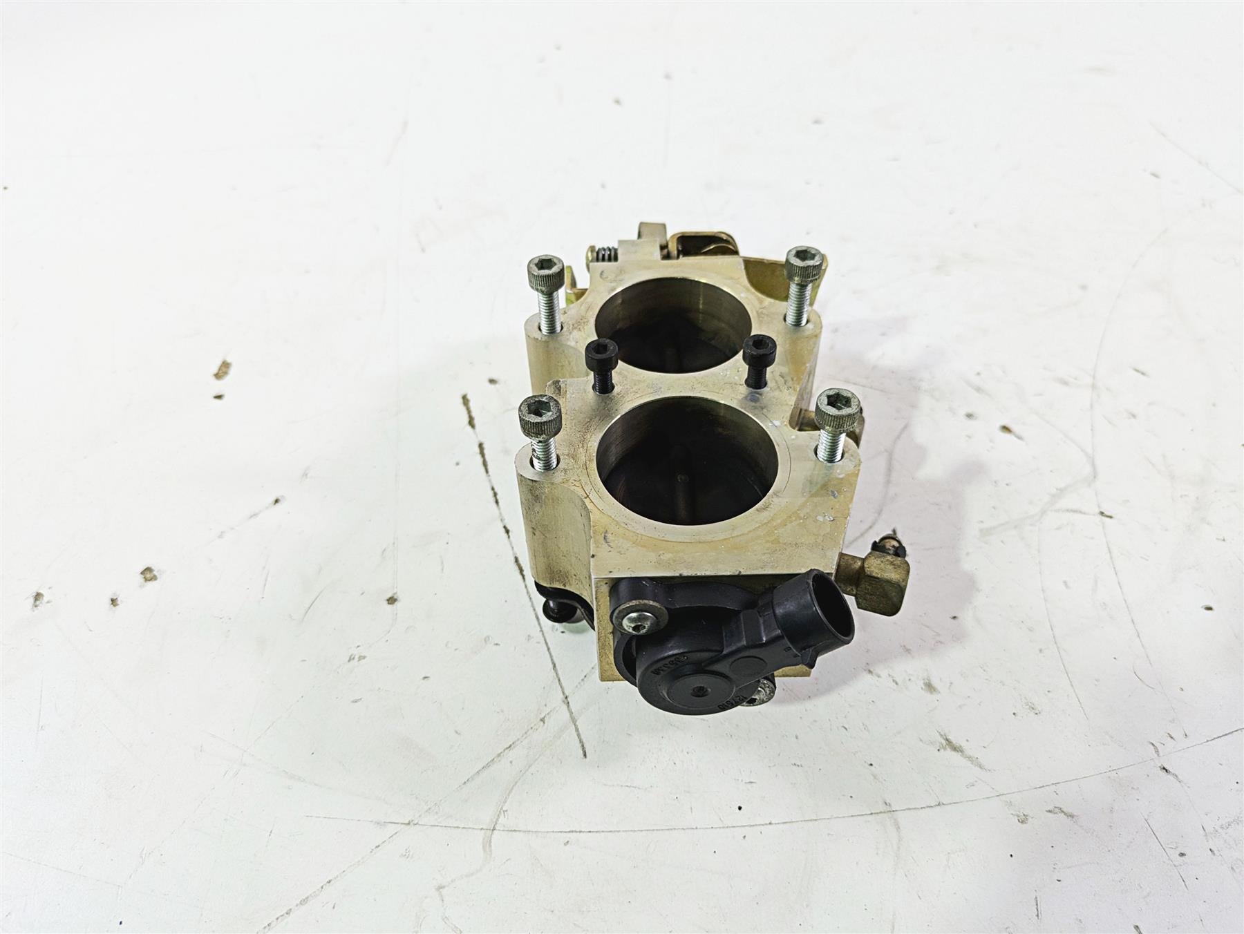2004 Victory Kingpin Throttle Body Fuel Injection 1253363 {{ shop.shopifyCountryName }} - Mototech271
