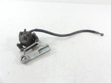 Load image into Gallery viewer, 2001 Kawasaki ZX600J2 ZX6R Ninja Tokico Rear Brake Caliper 43041-1662
