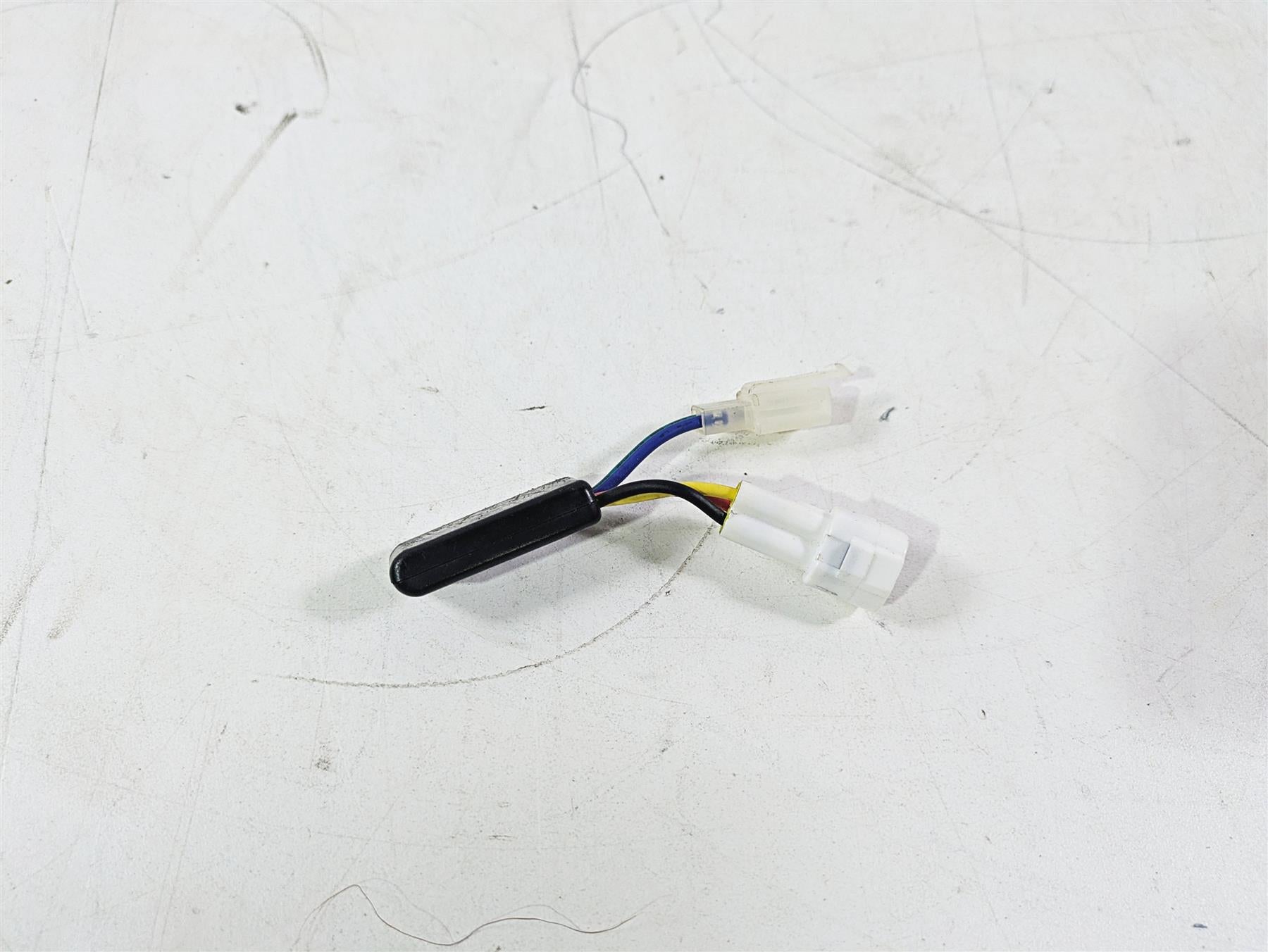 2020 Kawasaki ZX6R Ninja Servo Buddy Exhaust Valve Delete Module SkutrNet W42-1112 {{ shop.shopifyCountryName }} - Mototech271