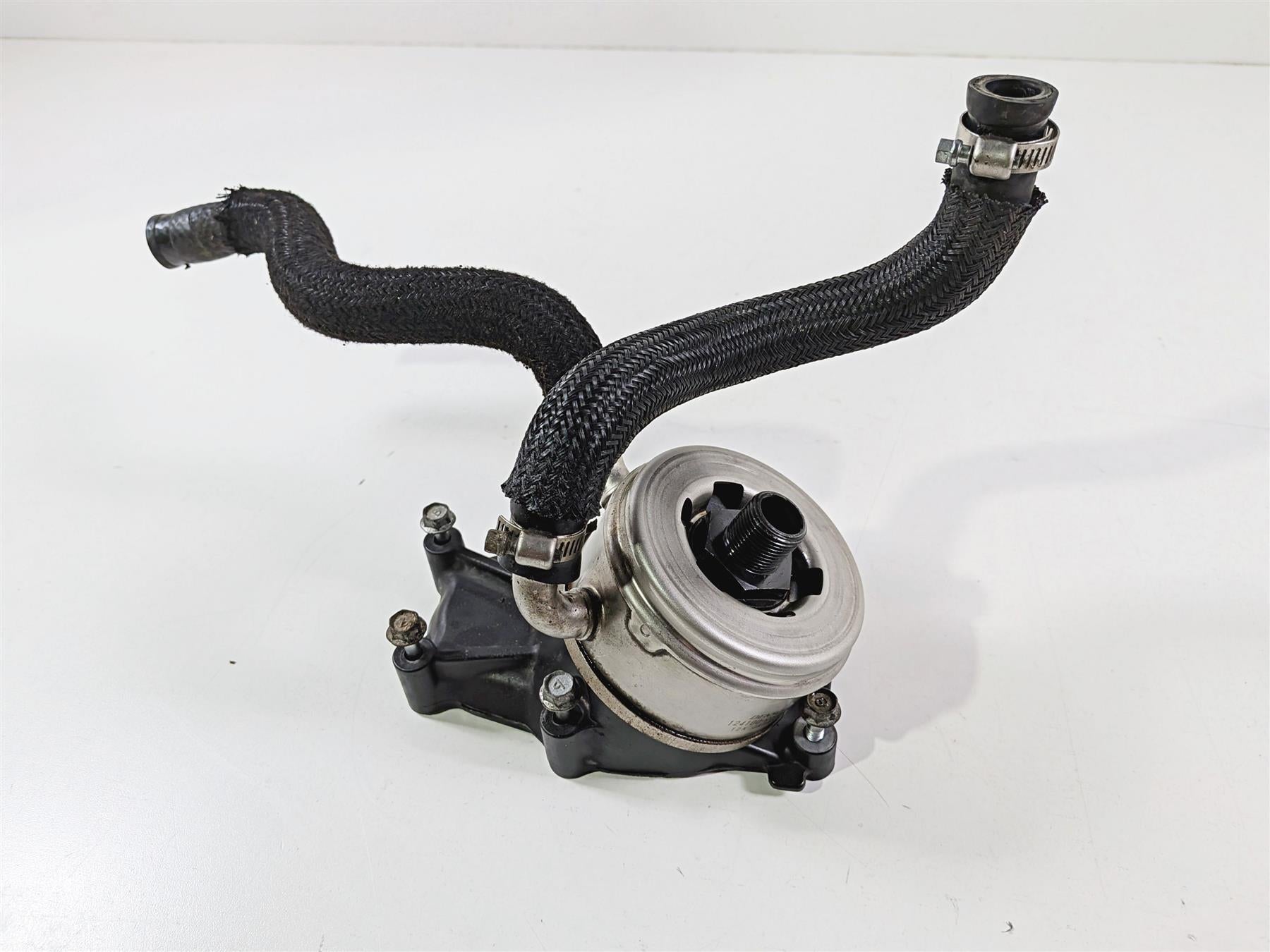 2009 Yamaha VMX17 V-Max 1700 Oil Cooler Adaptor Plate 2S3-13470-00 124100-9640-Mototech271