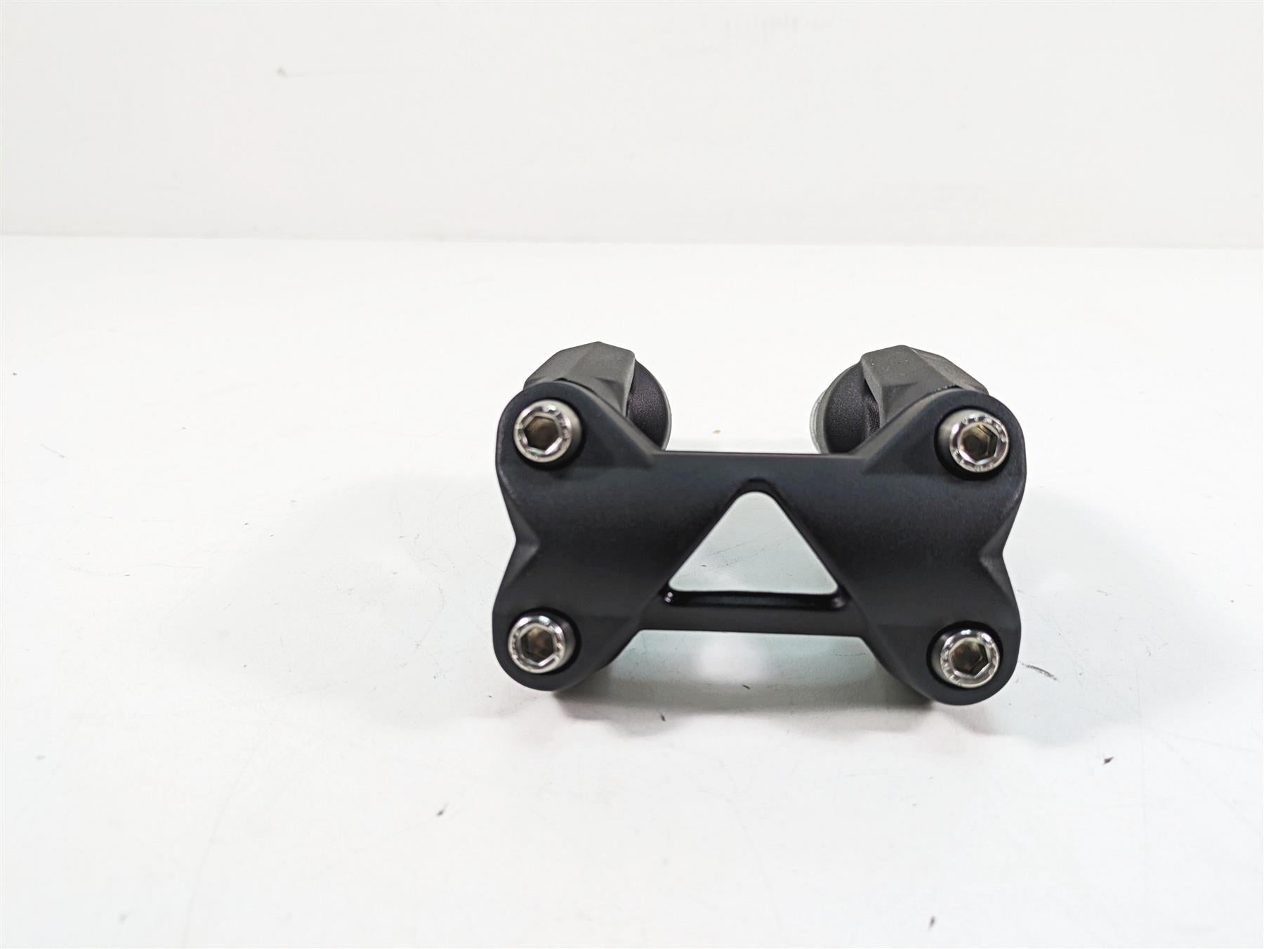 2020 Moto Guzzi V85 TT Adventure Handlebar Steering Riser Holder Set 2B004163 {{ shop.shopifyCountryName }} - Mototech271