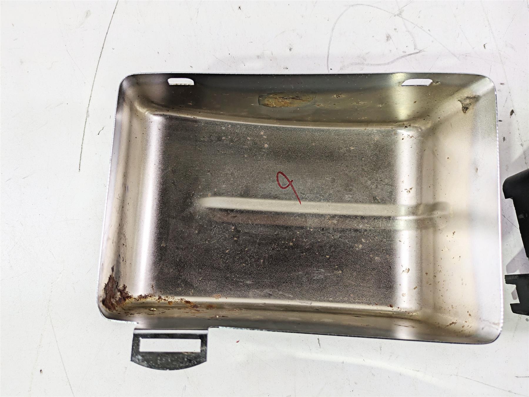 2015 Harley FXDL Dyna Low Rider Electric Holder Tray & Chrome Cover 70367-12 {{ shop.shopifyCountryName }} - Mototech271