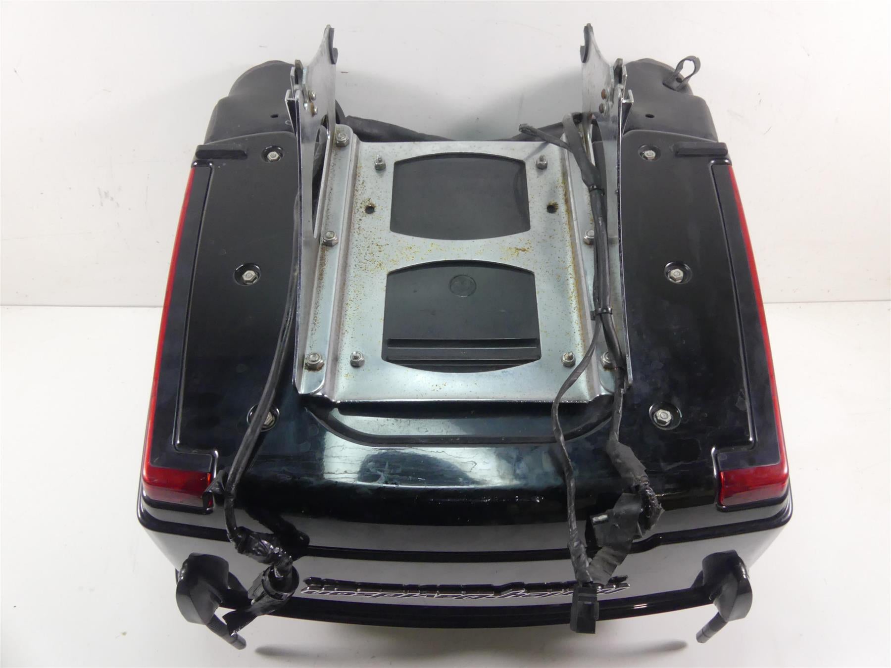 2011 Harley Touring FLTRU Road Glide Rear Trunk Tour Pak Backrest Set 53145-09 {{ shop.shopifyCountryName }} - Mototech271