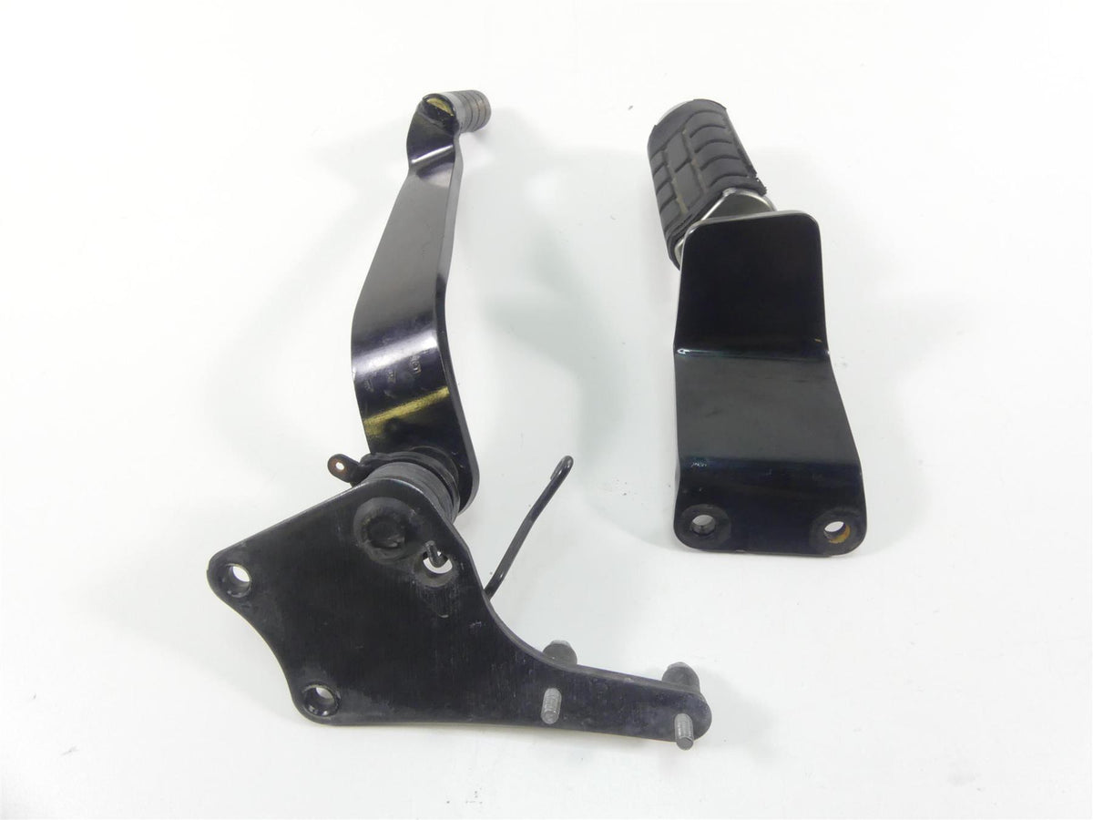 2016 Honda VT1300 CRG Stateline Right Front Footpeg & Brake Lever 50615-MFY-A00 {{ shop.shopifyCountryName }} - Mototech271