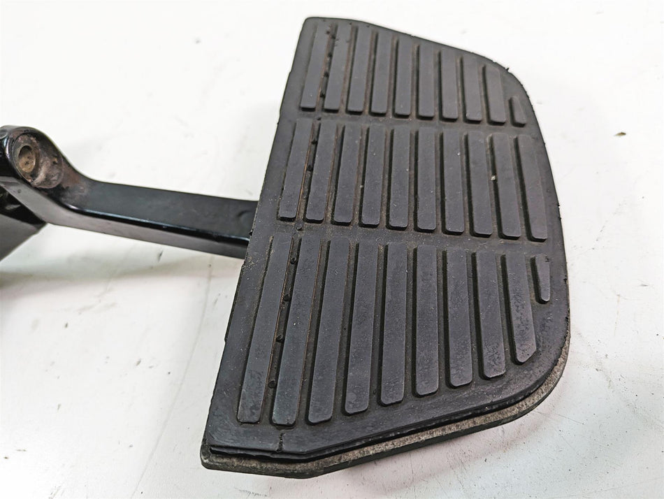 2005 Harley Touring FLHTCUI Electra Glide Passenger Floor Board Set 52719-93B {{ shop.shopifyCountryName }} - Mototech271