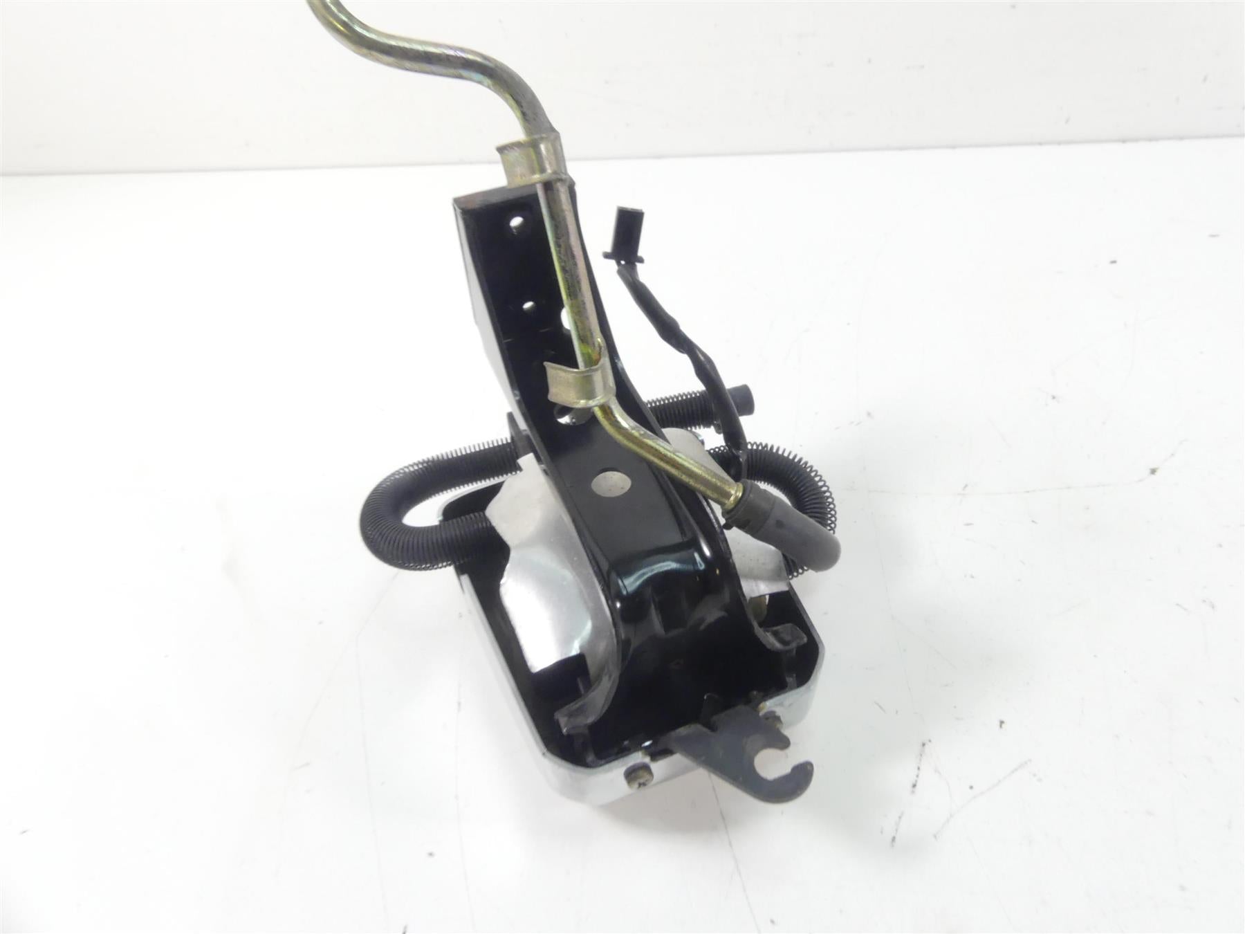 2001 Yamaha XV1600 Road Star Fuel Gas Petrol Pump - Tested 4WM-13907-00-00 {{ shop.shopifyCountryName }} - Mototech271